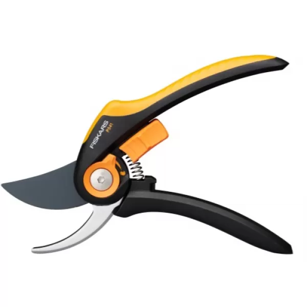 Nůžky zahradní Plus™ Smartfit™ dvoučepelové P541 Fiskars